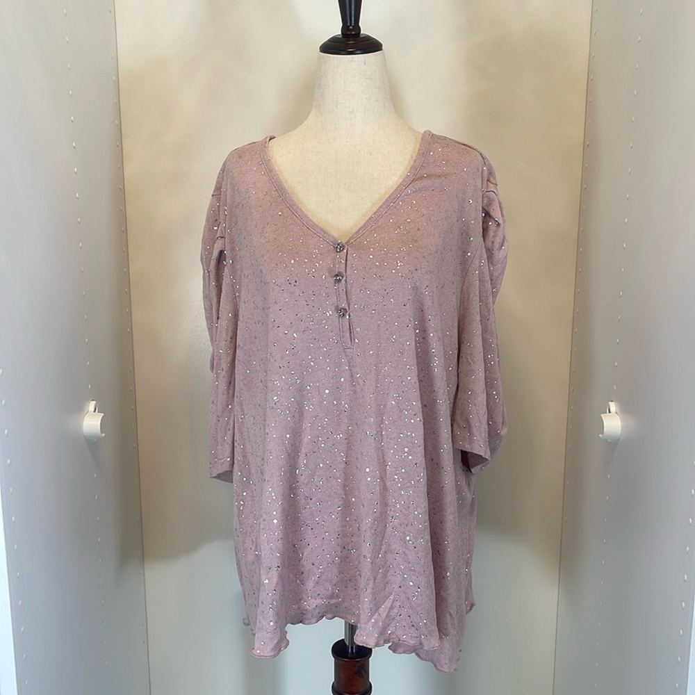 EUC Como Black Rose colored sparkle shirt size 2X